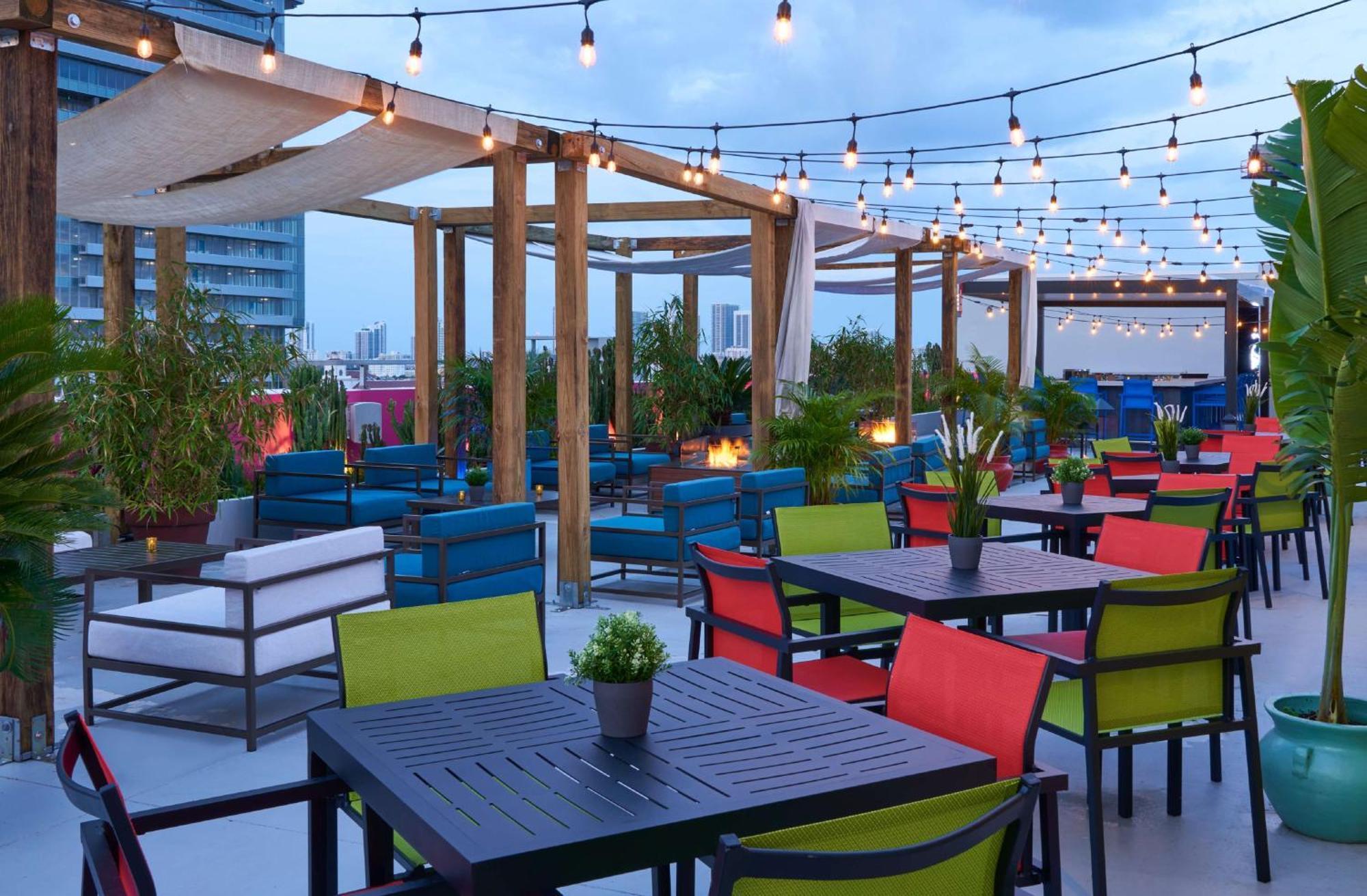 Serena Hotel Aventura Miami, Tapestry Collection By Hilton Exterior foto